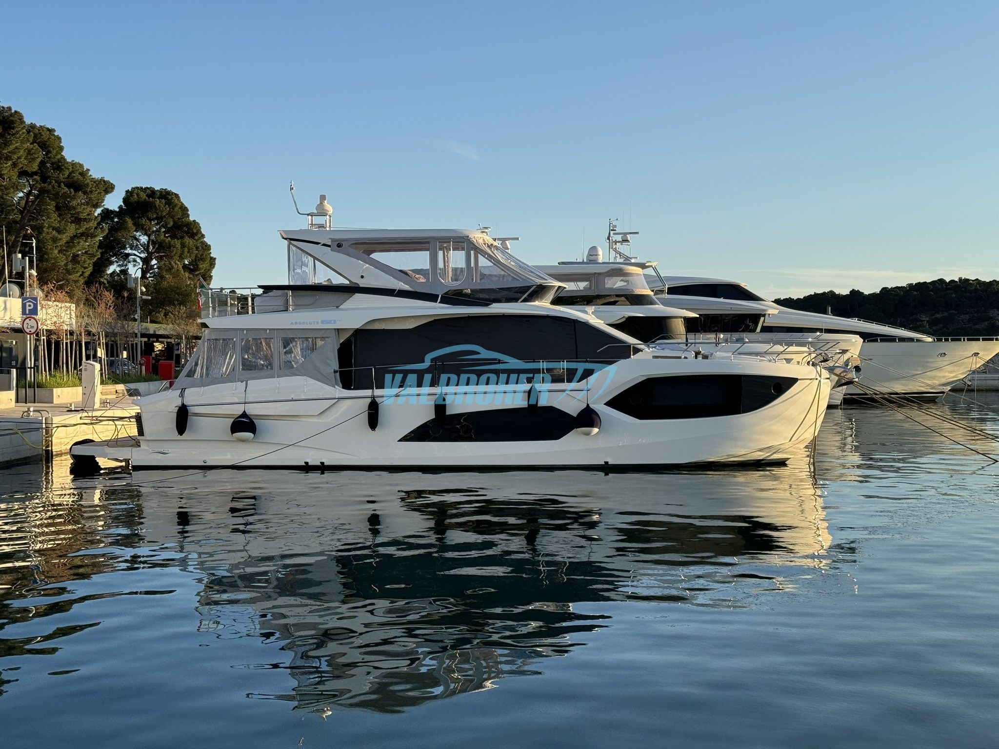 Absolute 60 FLY · 2024 for sale in Liguria & Genoa — photo 4