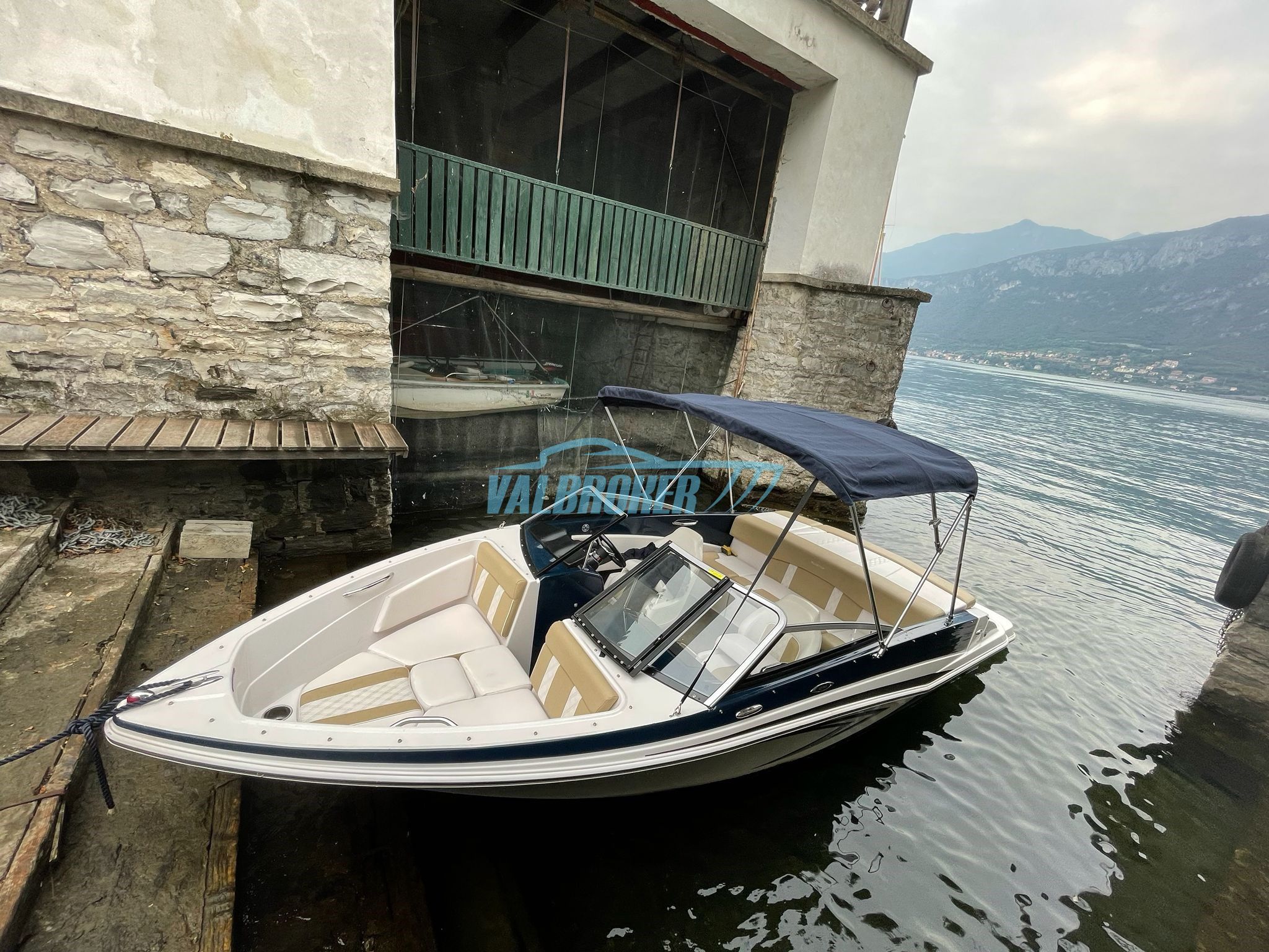 Glastron GT 185 · 2017 en venta en Otra zona — foto 3