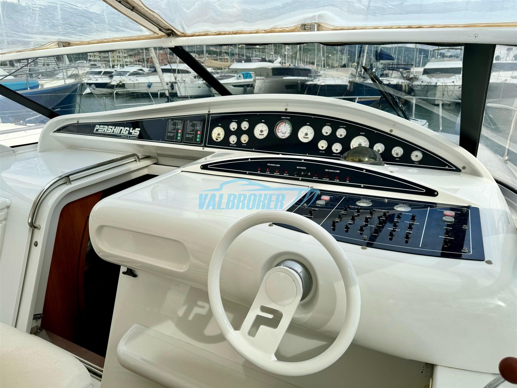 Pershing Pershing 45 · 2002 in vendita in Liguria e Genova — foto 7