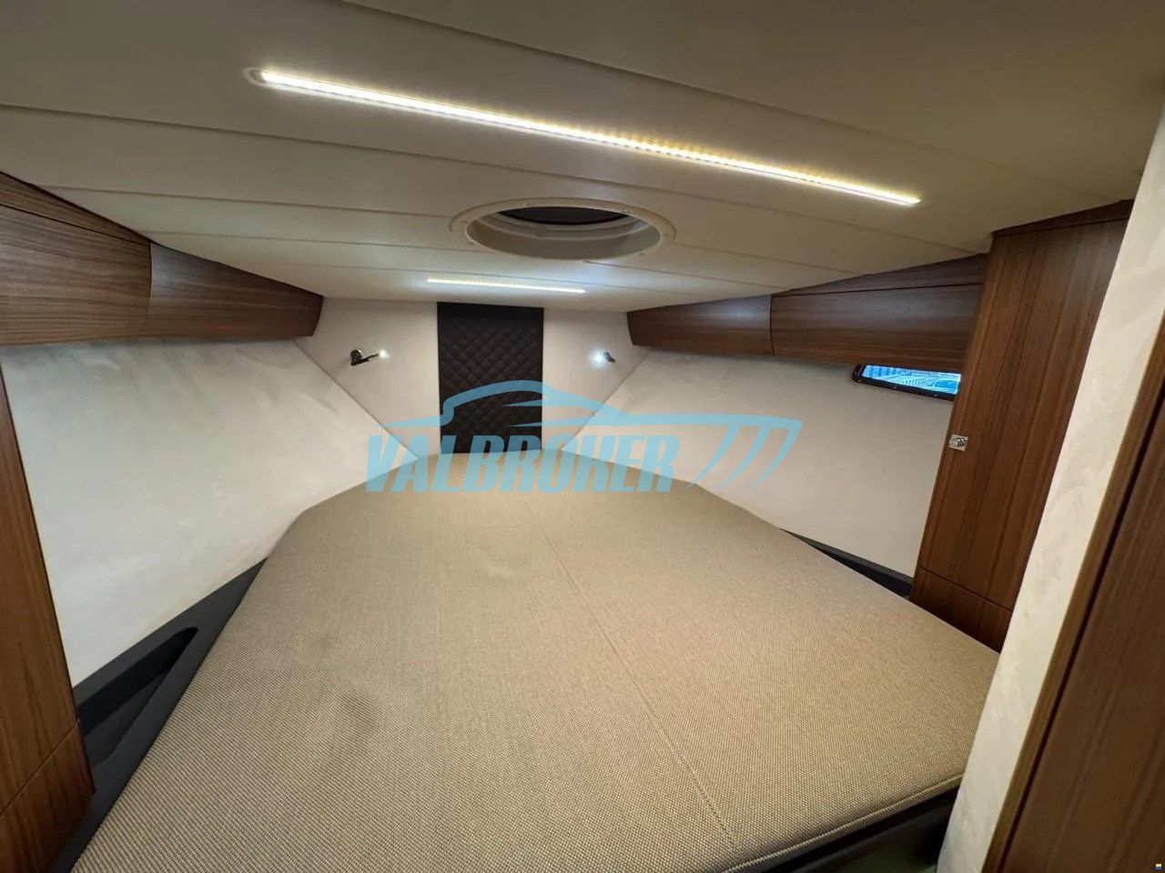 Windy Boats 32 Grand Zonda RS · 2024 for sale in Other area — photo 7
