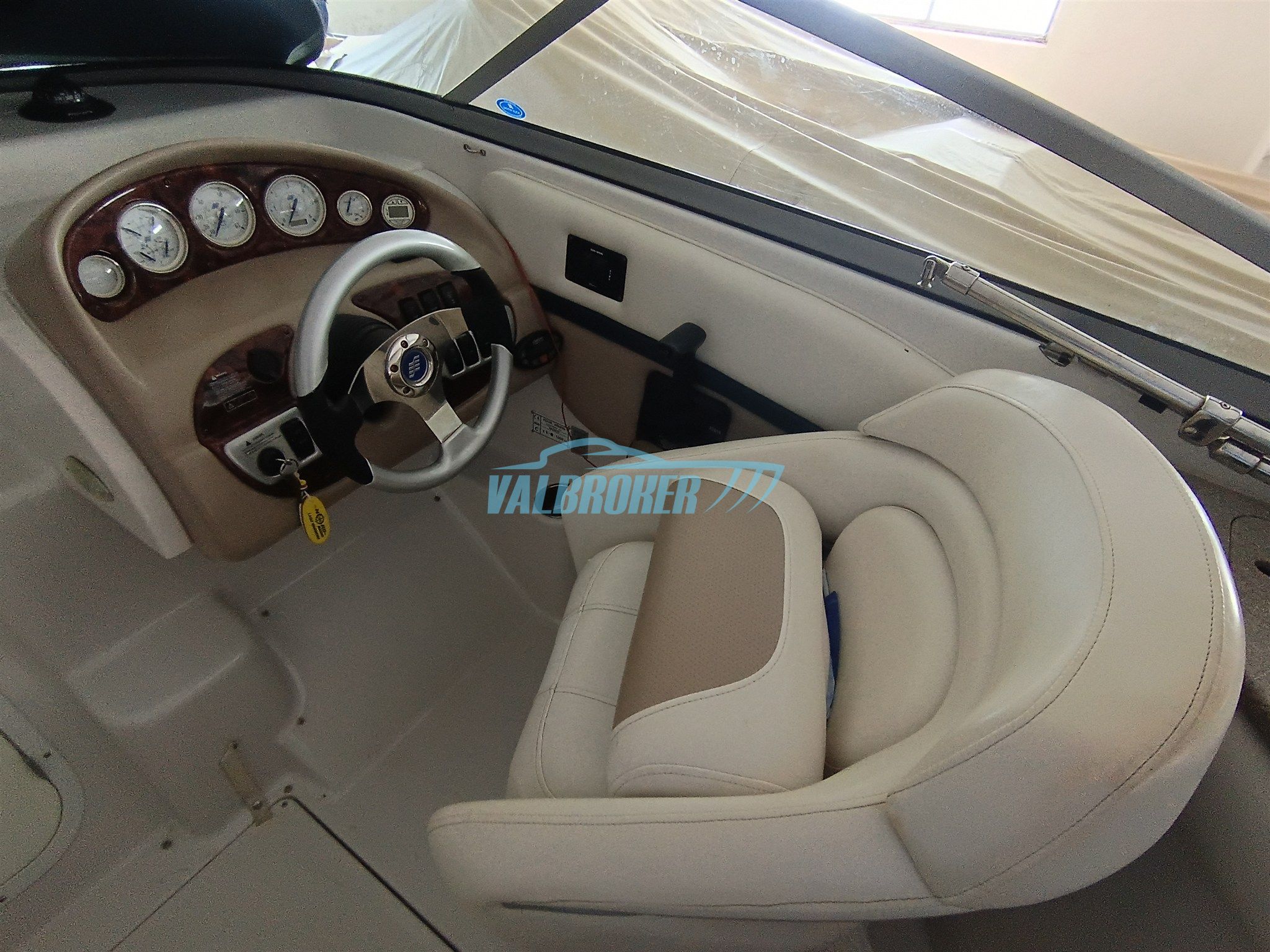 Four Winns SUNDOWNER 255 · 2005 zu verkaufen – Andere Region — Foto 4