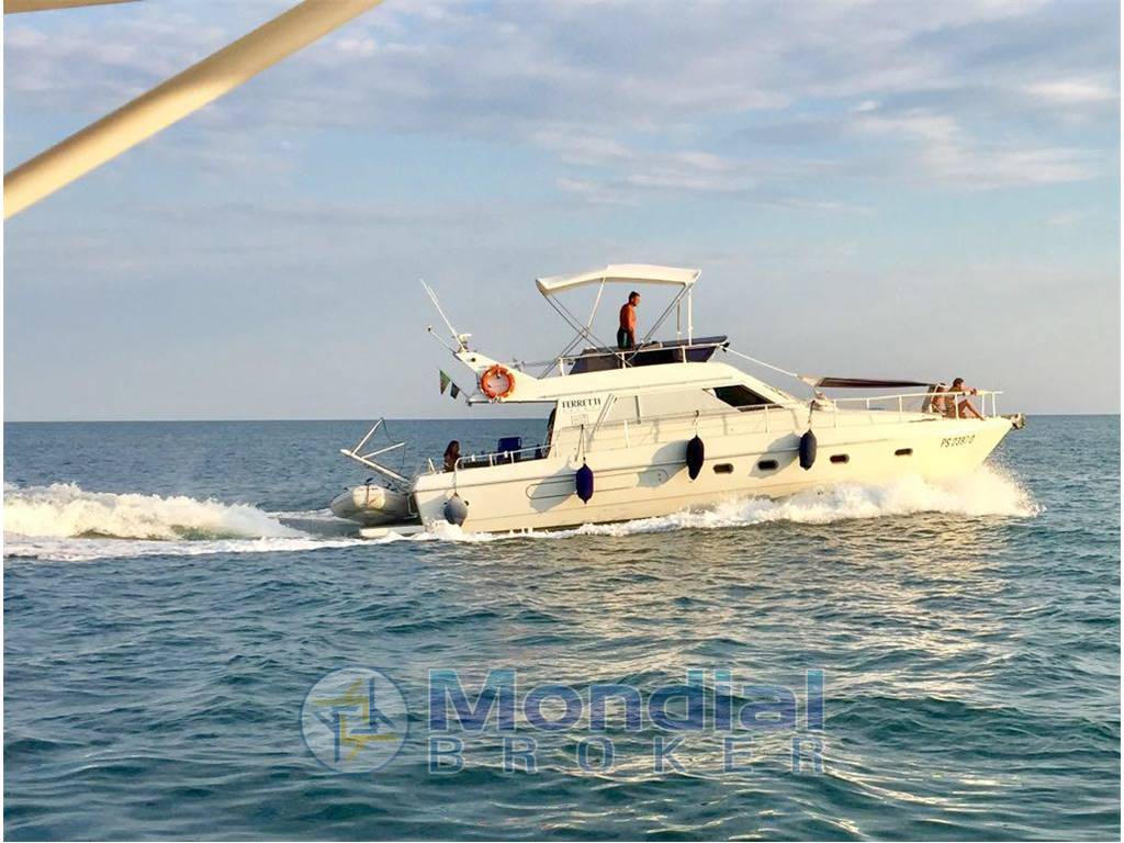 Ferretti 39 Fly · 1992 for sale in Other area — photo 2