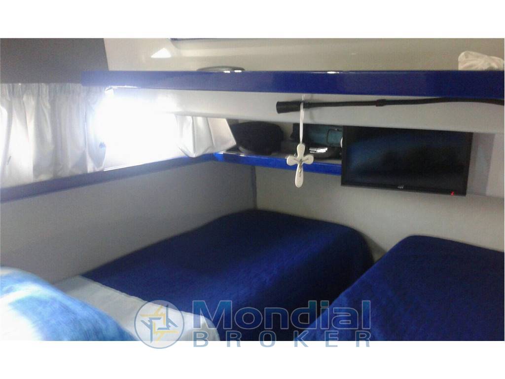 Ferretti 39 Fly · 1992 for sale in Other area — photo 5