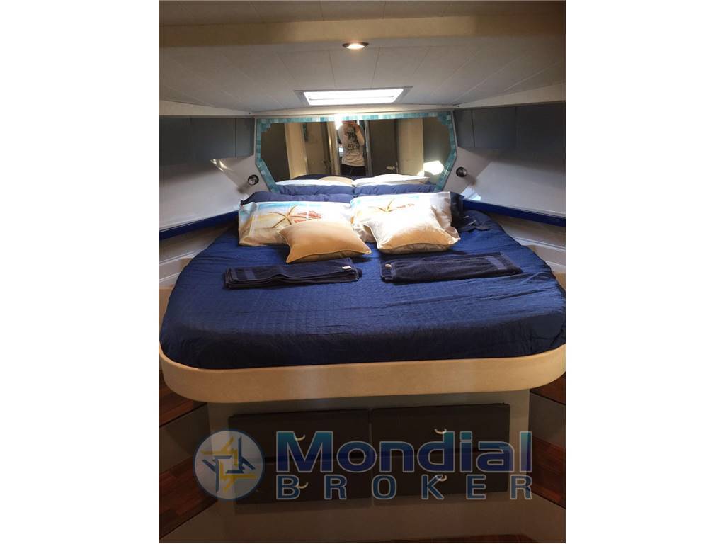 Ferretti 39 Fly · 1992 for sale in Other area — photo 9