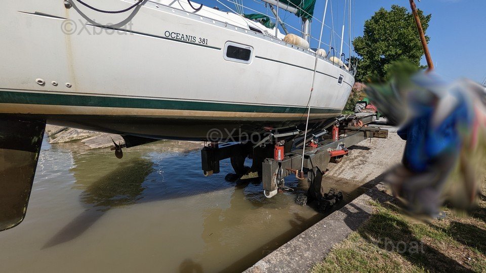 Beneteau OCEANIS 381 · 1996 zu verkaufen – Andere Region — Foto 5