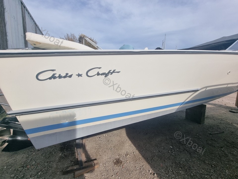 Chris-Craft CHRIS CRAFT LANCER 23 · 1967 à vendre – Autre zone — photo 4