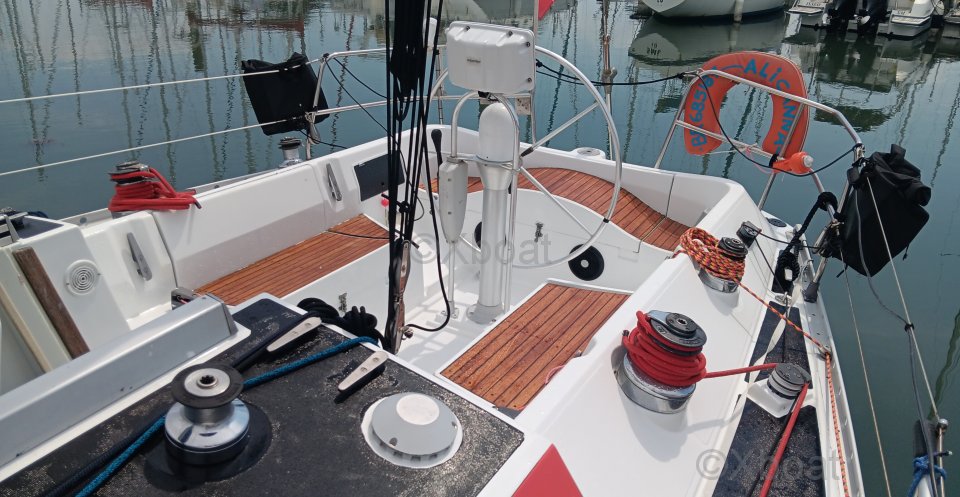Beneteau FIRST 375 · 1987 en venta en Bretaña — foto 5