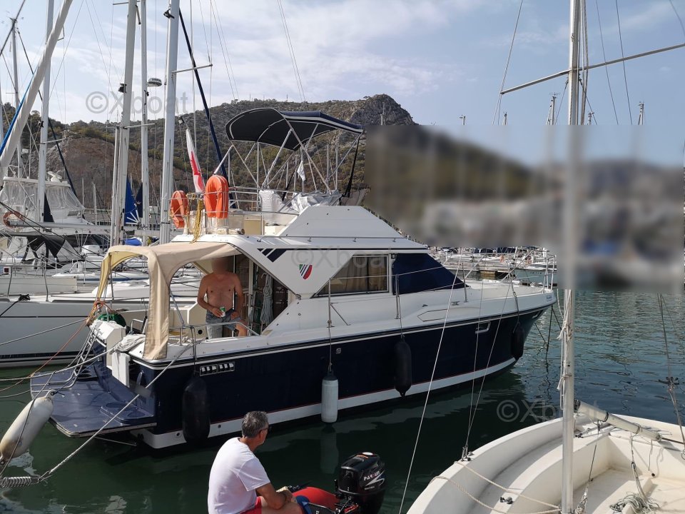 Fairline 31 CORNICHE · 1985 zu verkaufen – Barcelona und Maresme — Foto 1