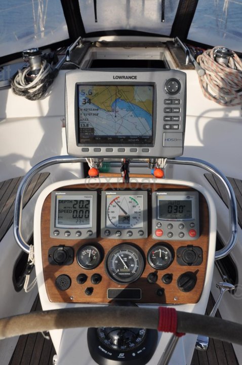 Bavaria 40 · 2001 zu verkaufen – Andere Region — Foto 4
