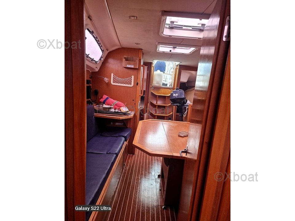 BAVARIA YACHTS BAVARIA 35 CRUISER · 2009 zu verkaufen – Bretagne — Foto 2