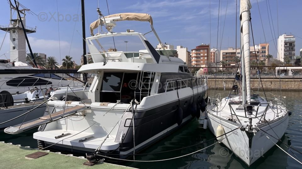 Mochi Craft 46 FLY · 1990 en venta en Valencia y Castellón — foto 1
