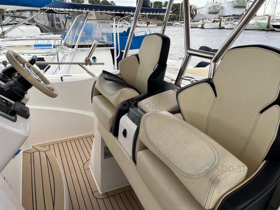 Sessa Marine KEY LARGO 34 · 2013 for sale in Other area — photo 4