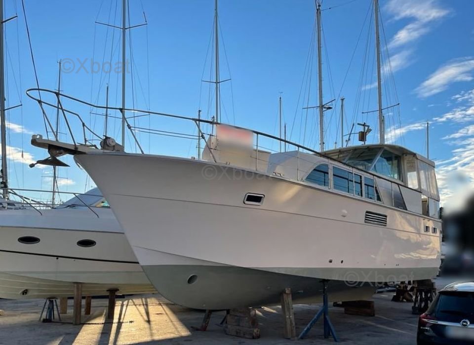 Hatteras 43 DC · 1974 en venta en Otra zona — foto 2