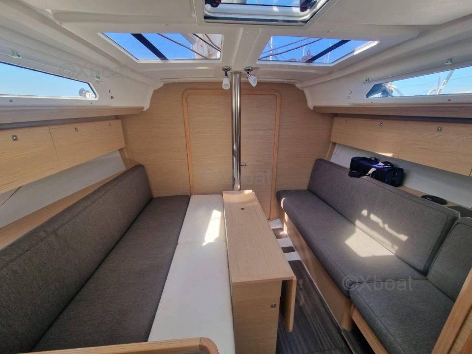 Dufour 360 GRAND LARGE · 2021 en venta en Córcega — foto 6