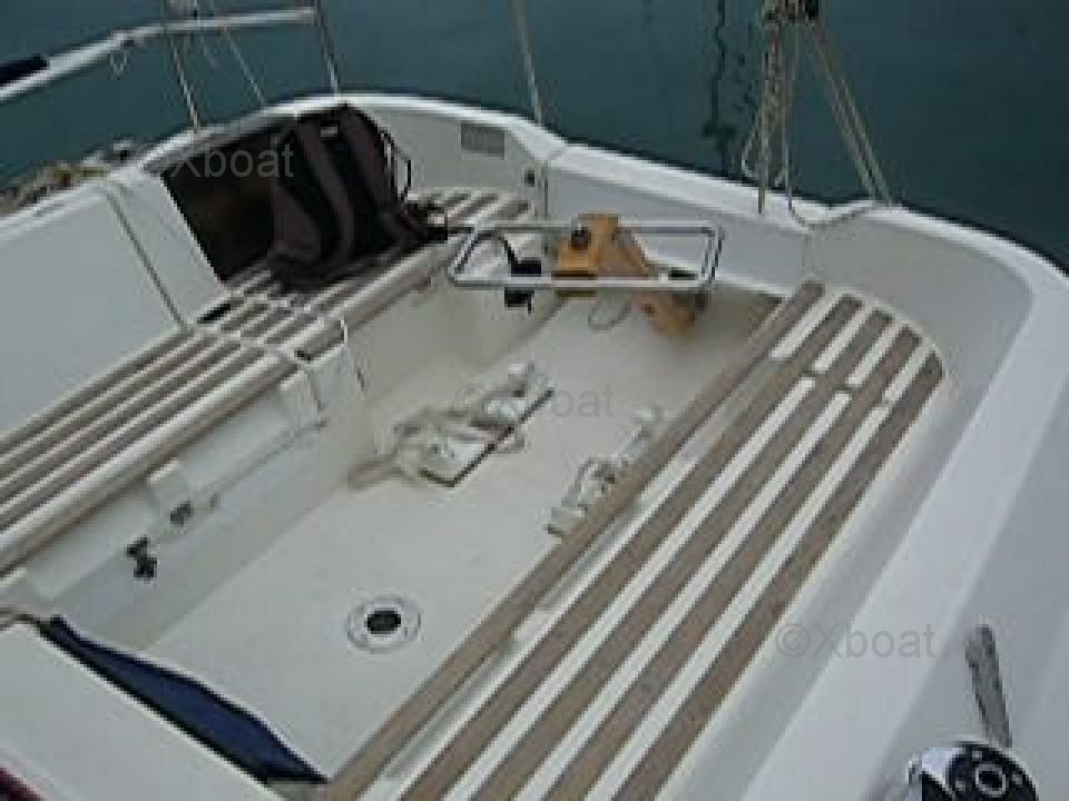 Beneteau FIRST 310 · 1991 for sale in Barcelona & Maresme — photo 3