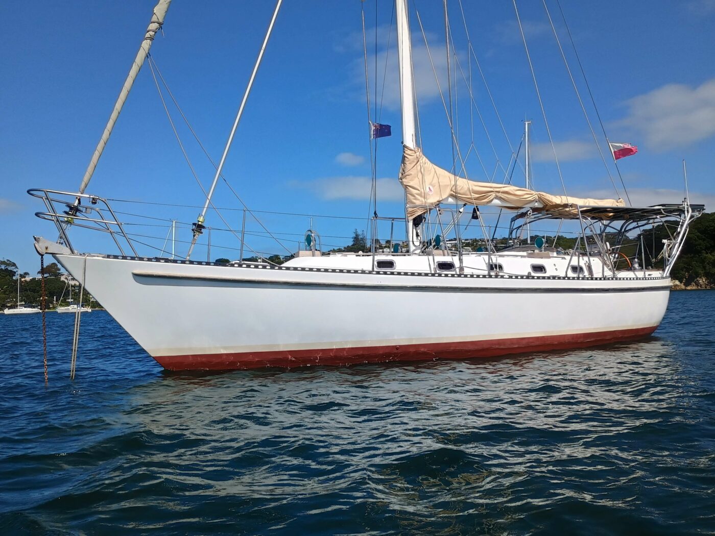 Tayana 42 · 1985 en venta en Otra zona — foto 1