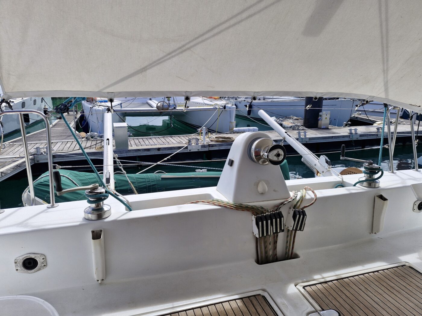 Catana 401 Extended · 2001 en venta en Otra zona — foto 9
