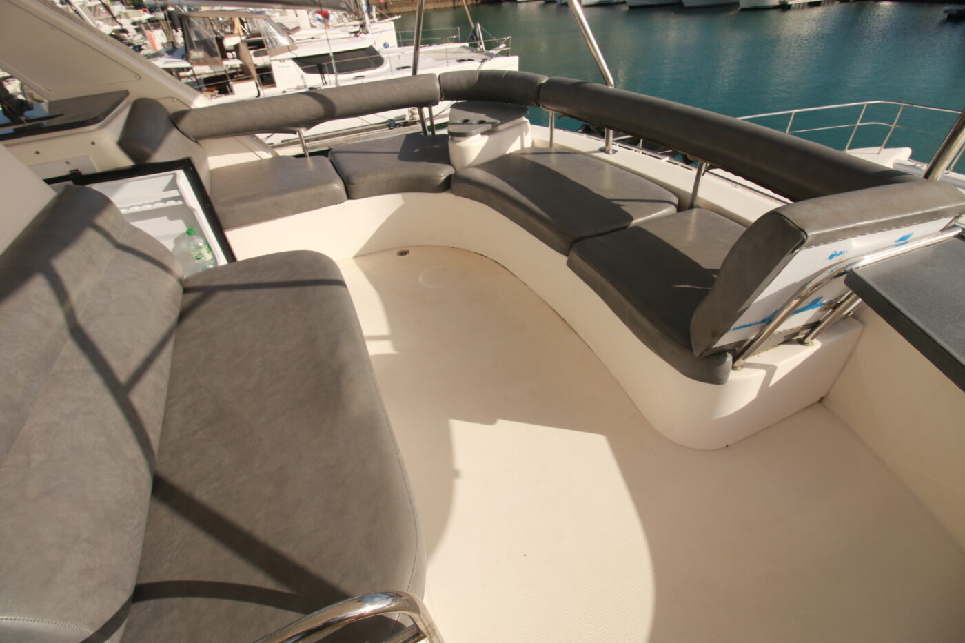 Moorings 474PC · 2009 for sale in Other area — photo 9