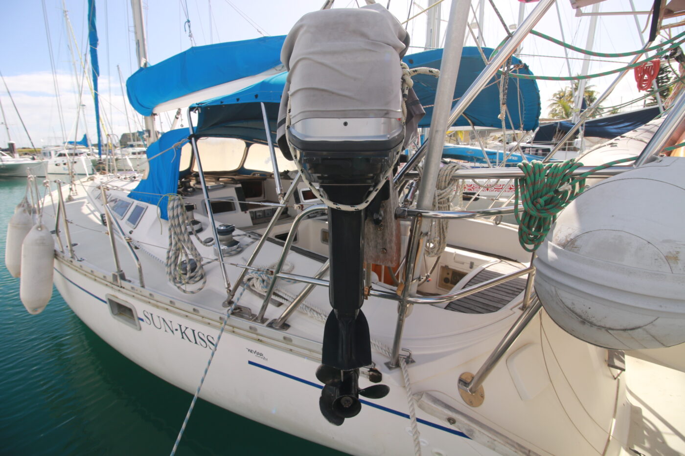 Sun Kiss 47 Owner Version · 1987 en venta en Otra zona — foto 4