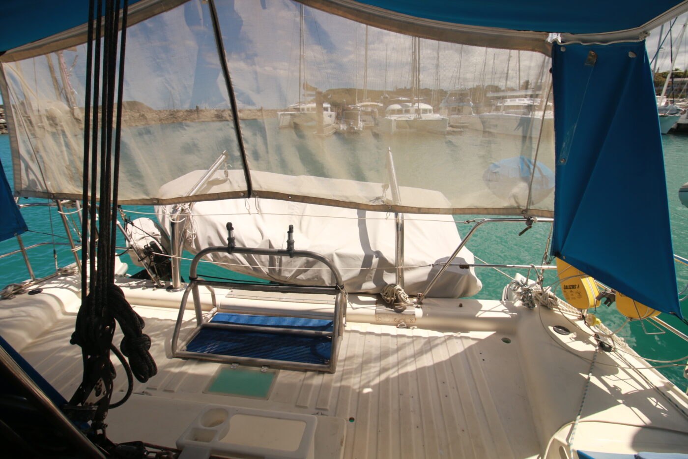 Snow Goose 37 Elite · 1989 en venta en Otra zona — foto 7