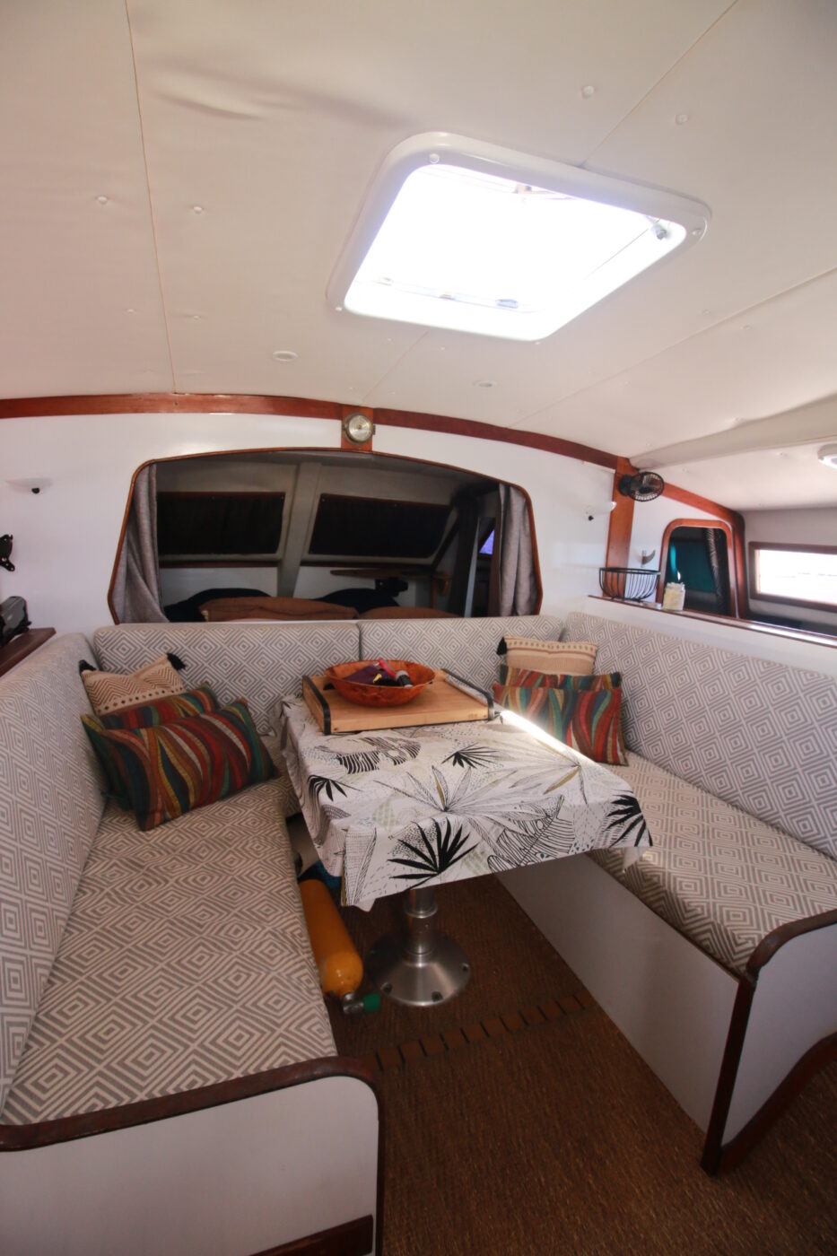 Snow Goose 37 Elite · 1989 en venta en Otra zona — foto 10
