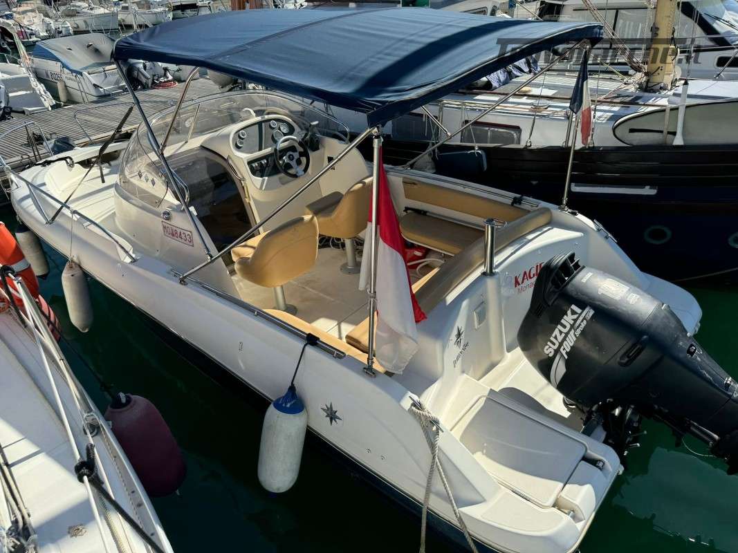 Jeanneau Cap Camarat 715 WA · 2006 in vendita in Costa Azzurra — foto 1
