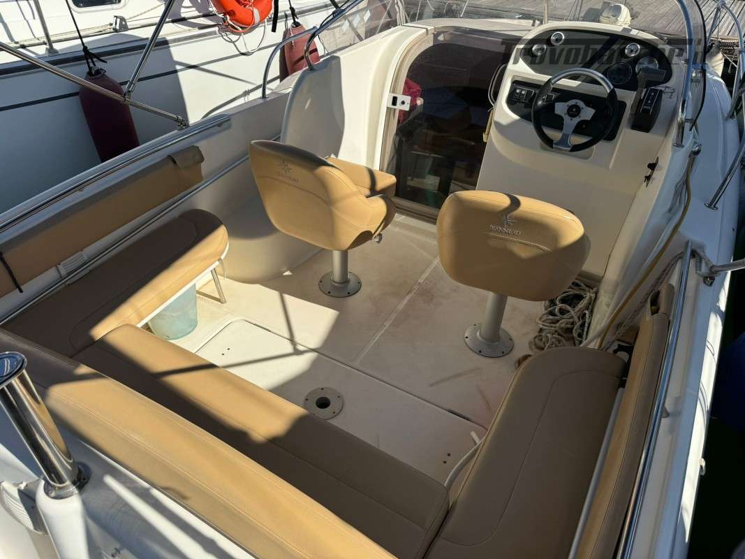 Jeanneau Cap Camarat 715 WA · 2006 in vendita in Costa Azzurra — foto 6