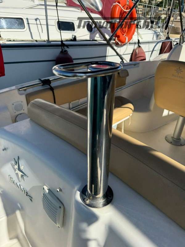 Jeanneau Cap Camarat 715 WA · 2006 in vendita in Costa Azzurra — foto 10
