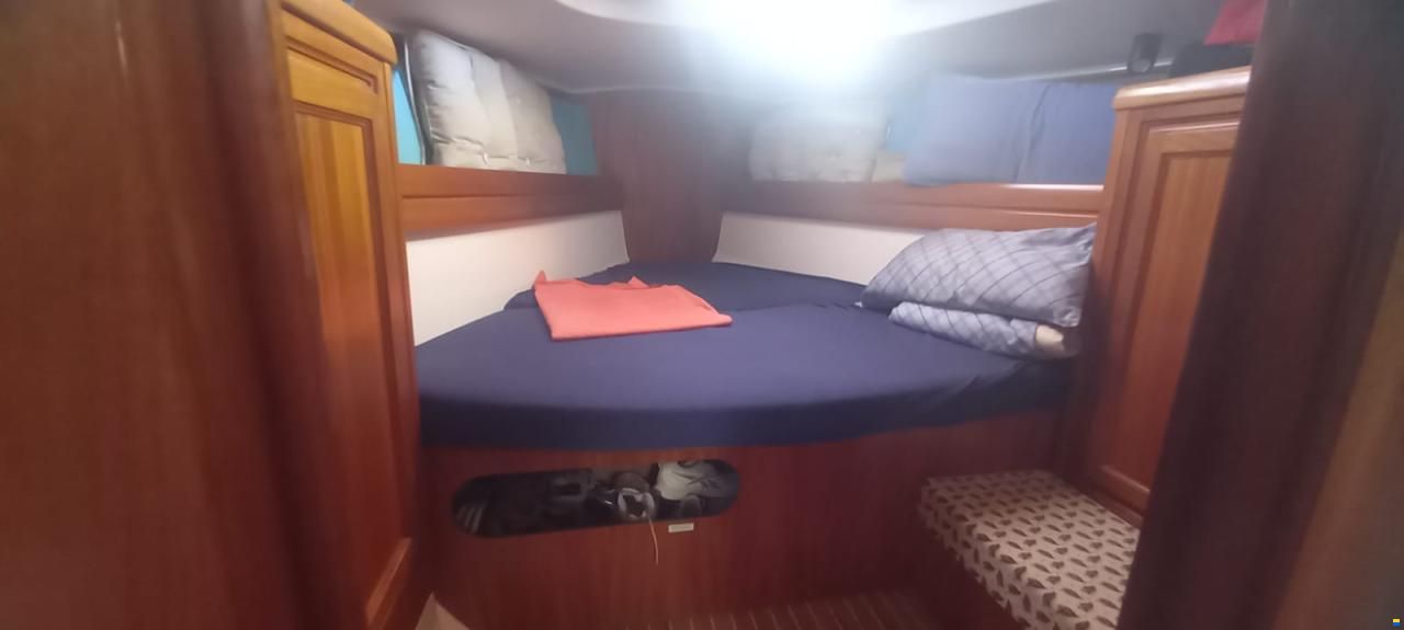 Dufour 38 Classic · 2002 for sale in Cyclades & Dodecanese — photo 10