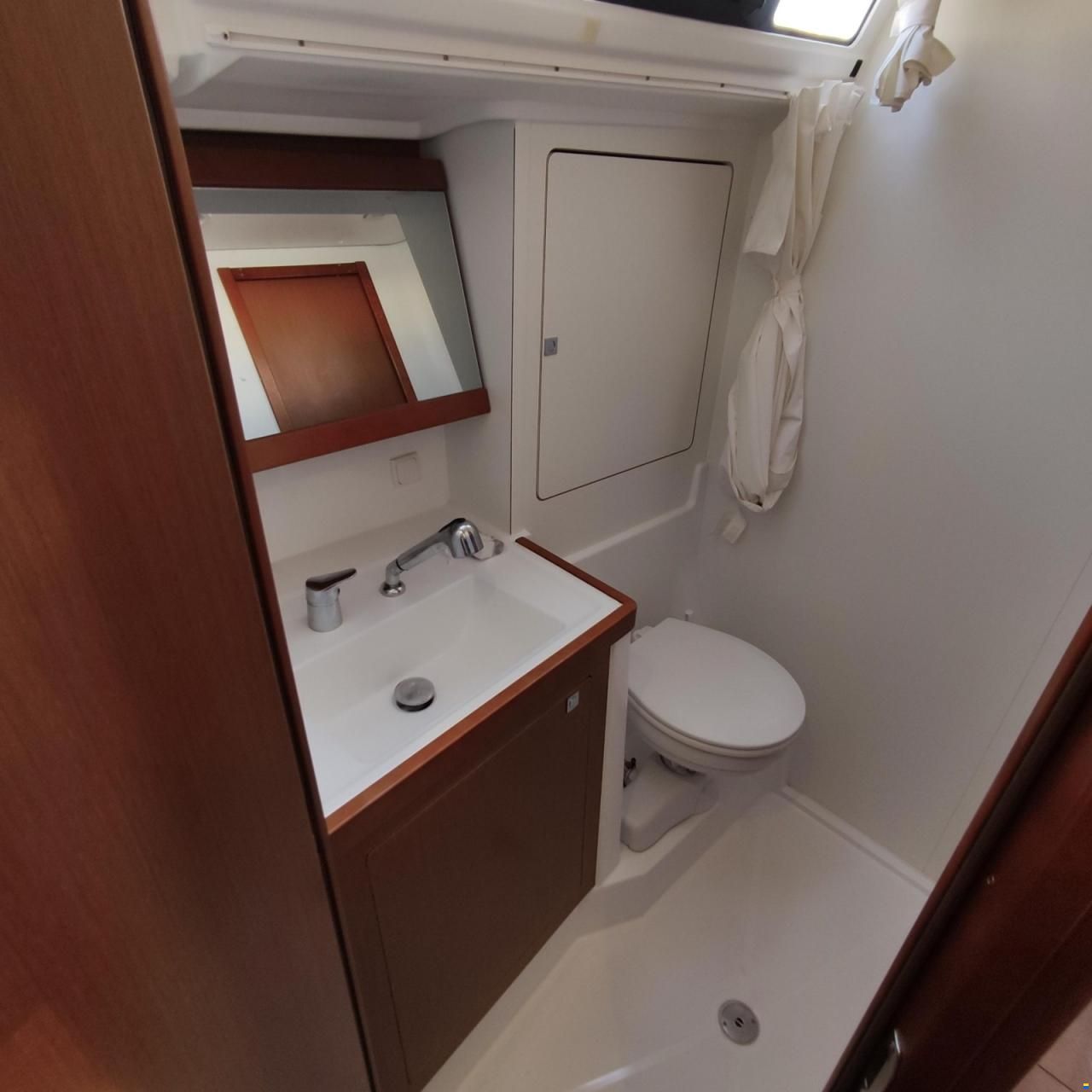 Beneteau Oceanis 48 · 2017 en venta en Otra zona — foto 7