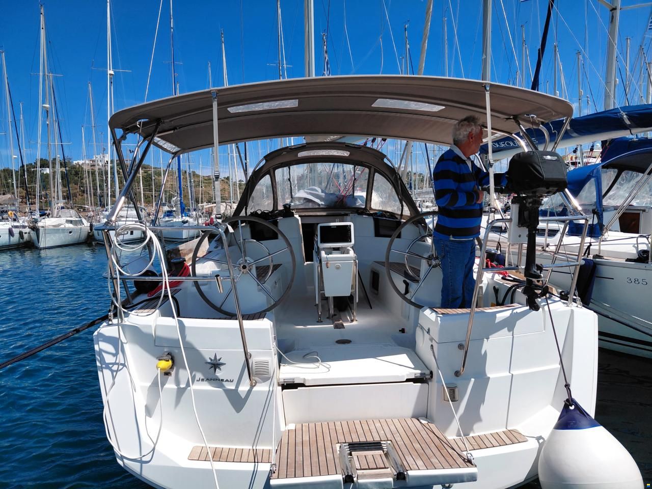 Jeanneau Sun Odyssey 379 · 2015 en venta en Cícladas y Dodecaneso — foto 3