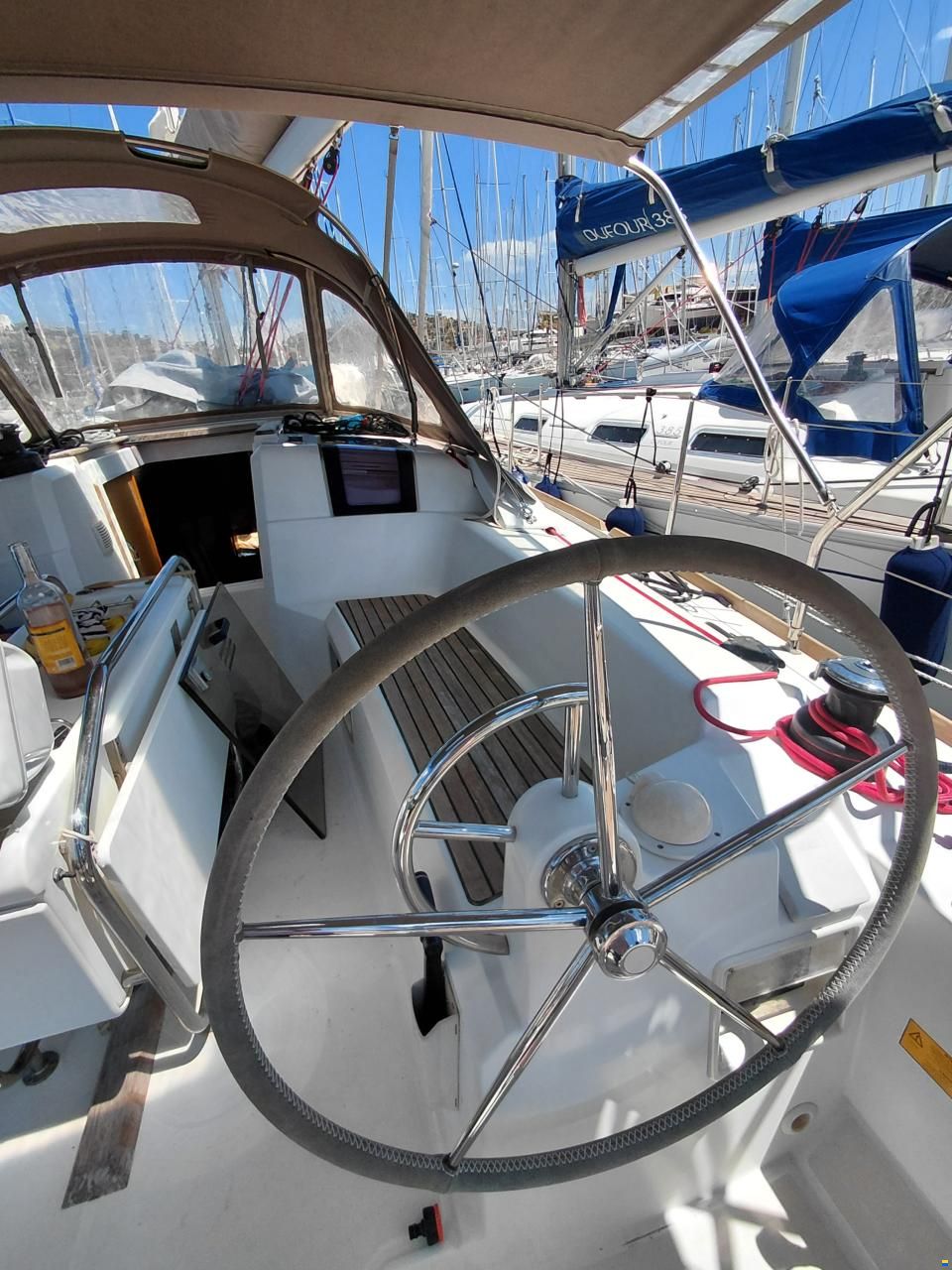 Jeanneau Sun Odyssey 379 · 2015 en venta en Cícladas y Dodecaneso — foto 5