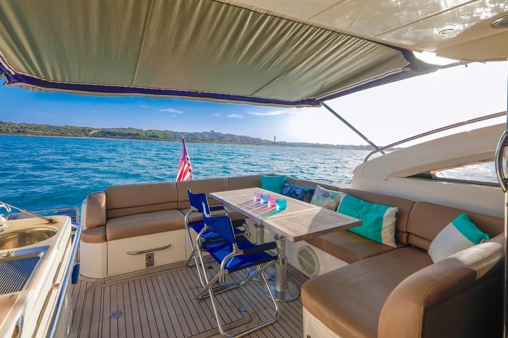 Princess V52 · 2012 à vendre – Autre zone — photo 10