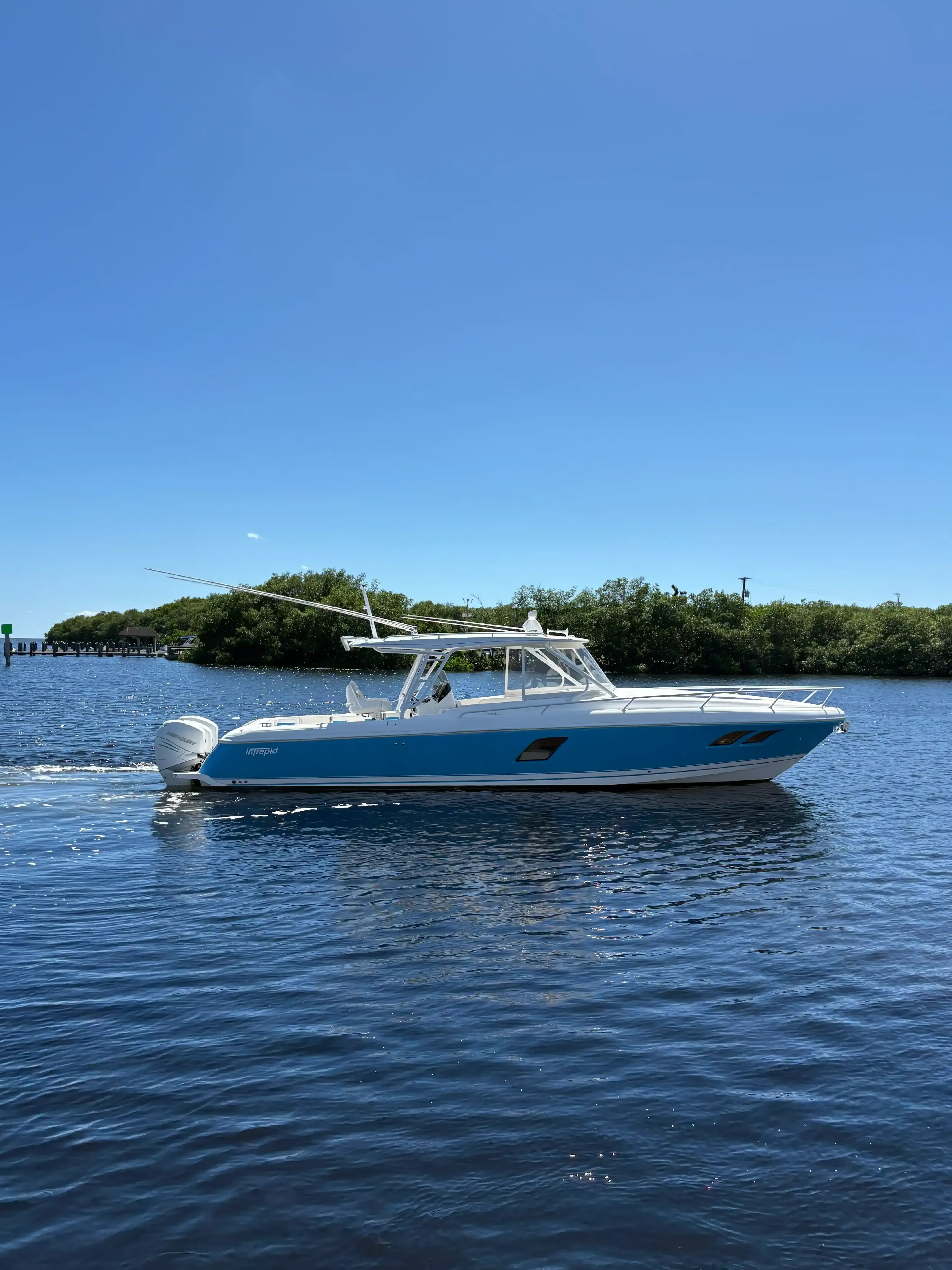 Intrepid 407 Cuddy · 2018 en venta en Florida — foto 7