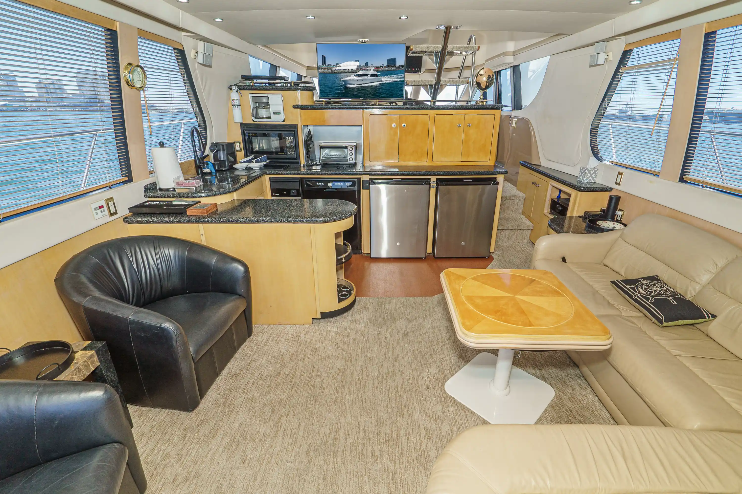 Carver 530 Voyager Pilothouse · 1999 en venta en California — foto 5