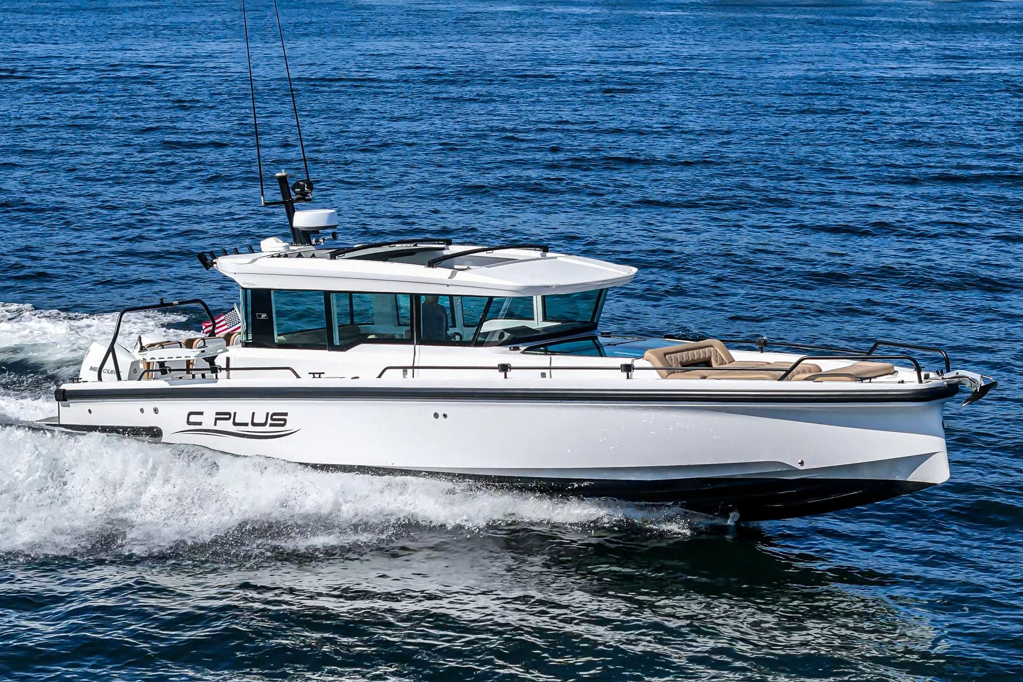 Axopar 37 XC Cross Cabin · 2021 for sale in California — photo 4