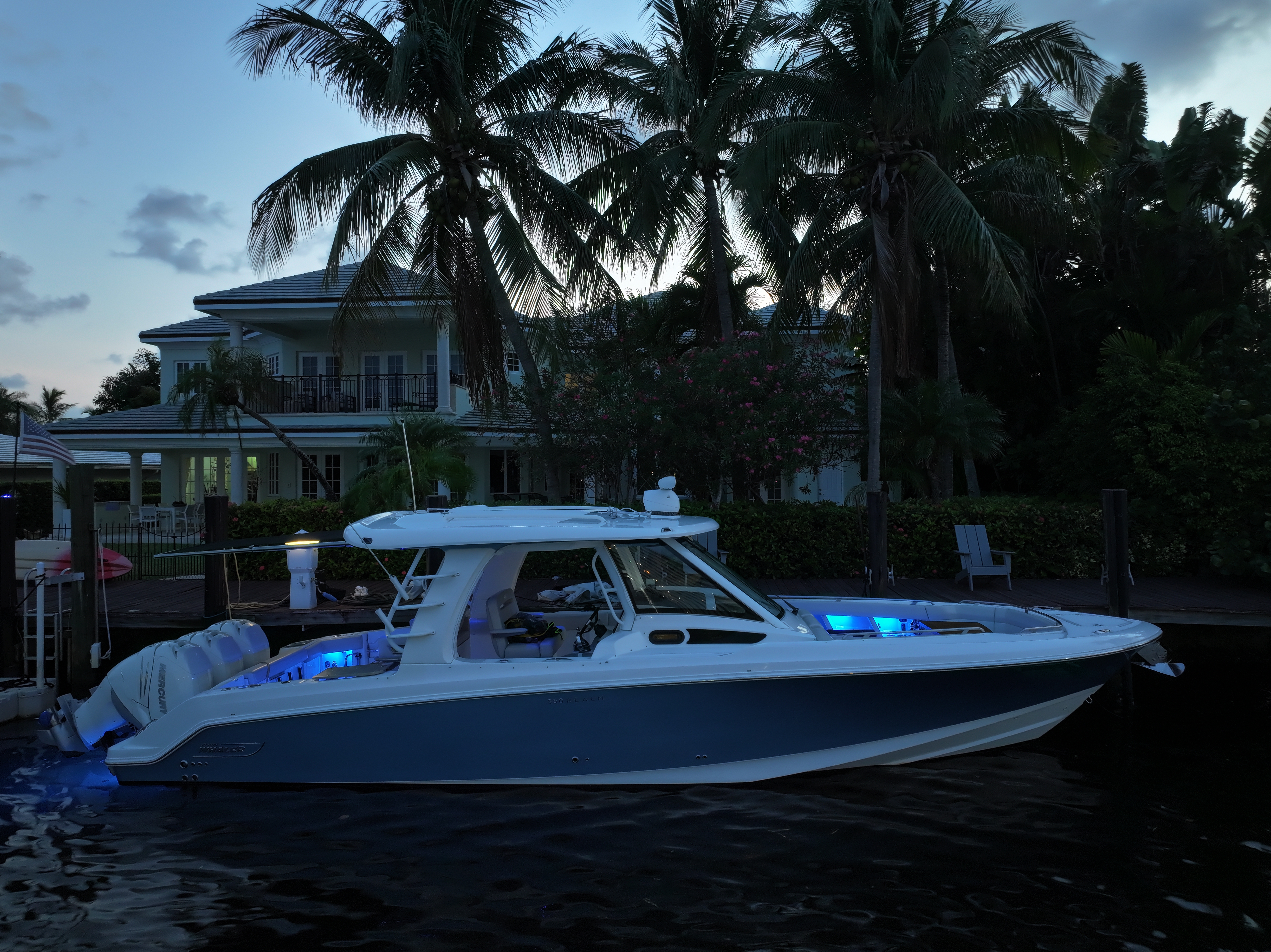 Boston Whaler 350 Realm · 2021 à vendre – Floride — photo 2