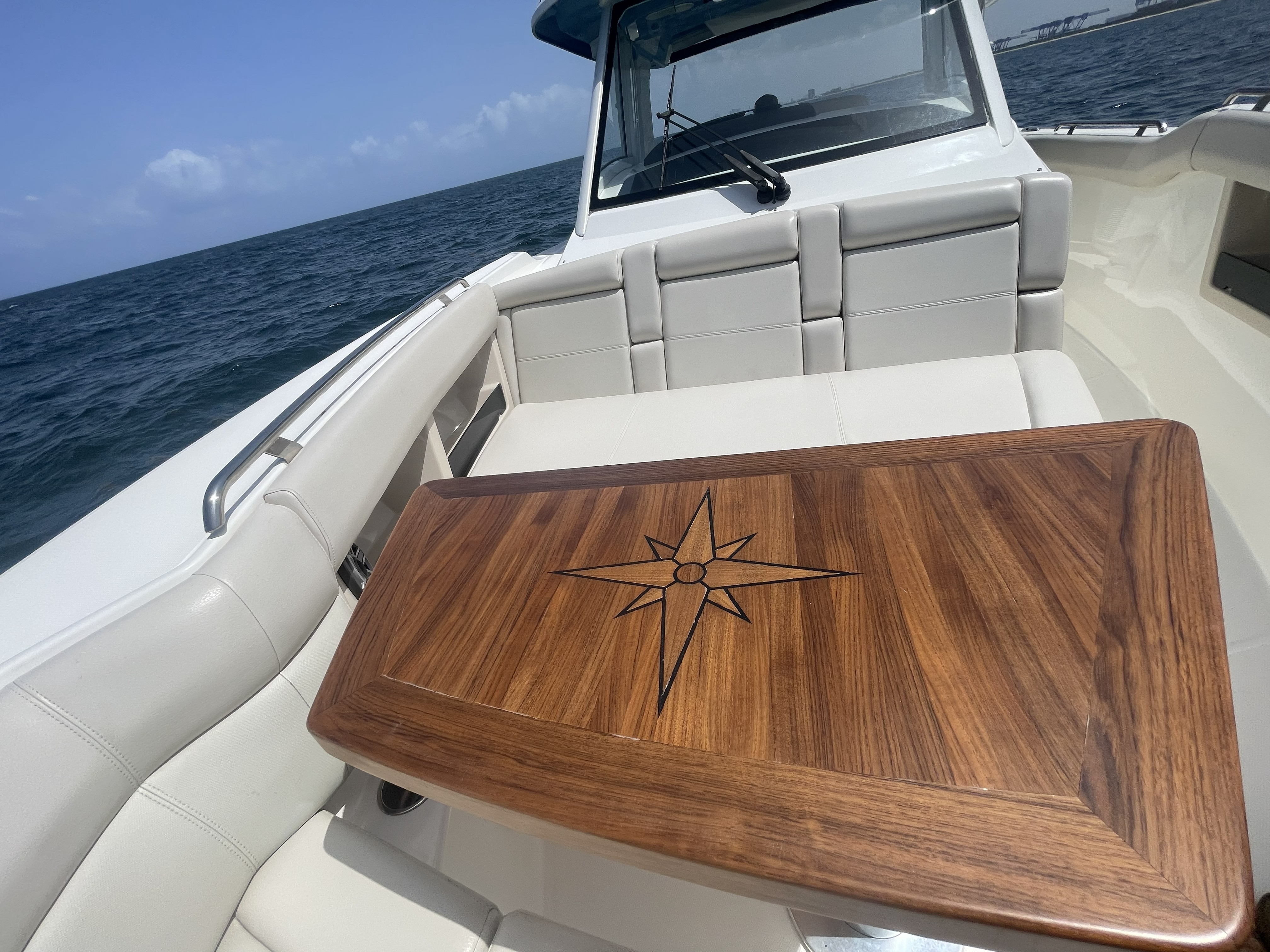 Boston Whaler 350 Realm · 2021 à vendre – Floride — photo 7