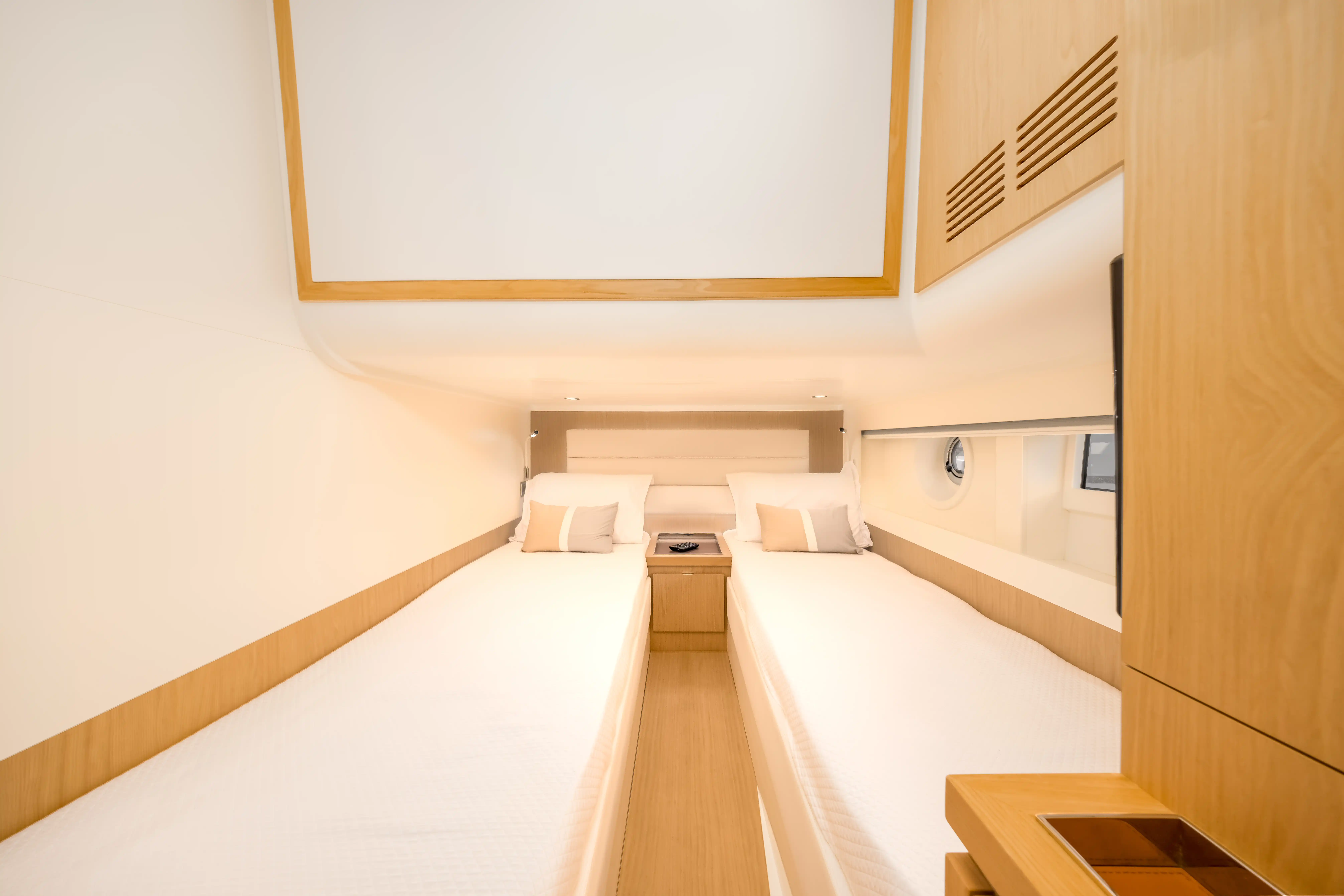 Solaris Power 48 Open · 2021 en venta en Florida — foto 4