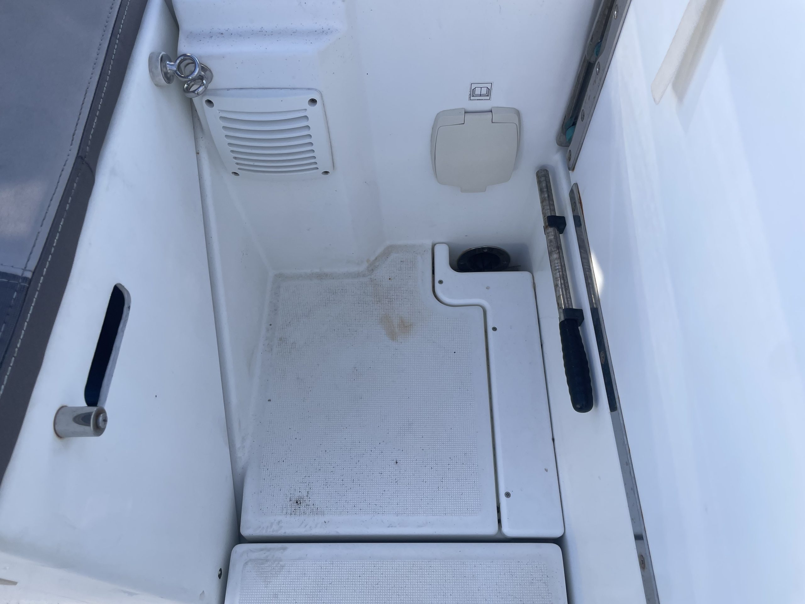 Jeanneau Cap Camarat 7.5 WA · 2015 en venta en Algarve y Lisboa — foto 6