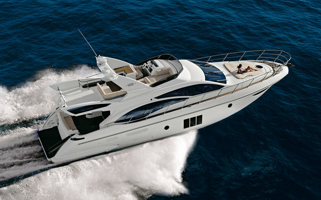 Azimut 58 FLY · 2011 in vendita in Algarve e Lisbona — foto 1