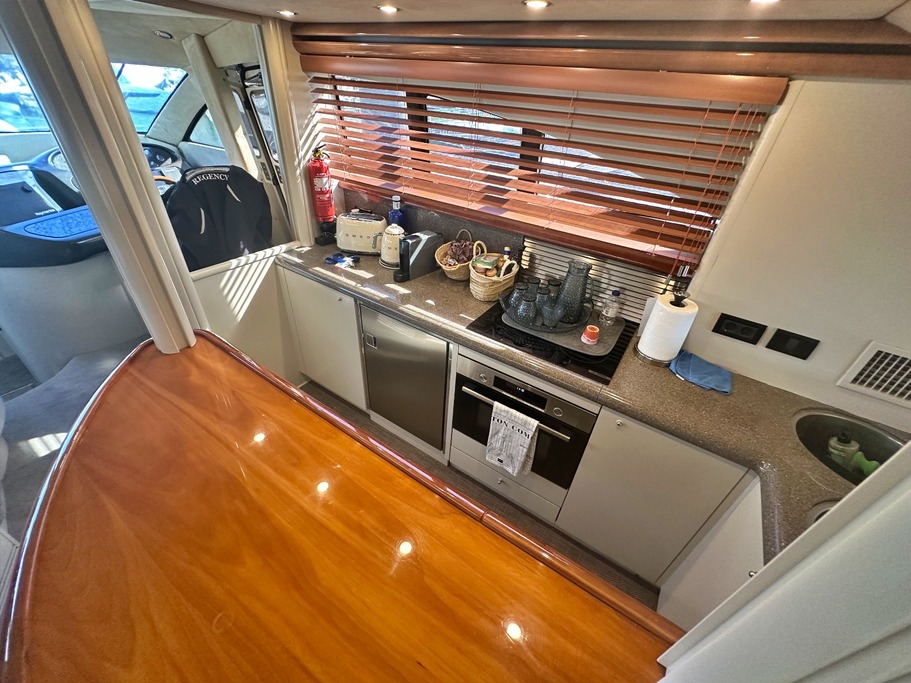 Sunseeker Manhattan 74 · 2001 zu verkaufen – Algarve und Lissabon — Foto 2