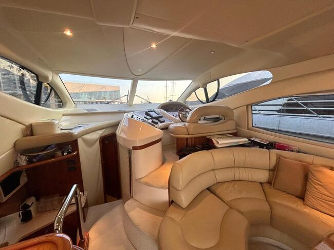 Azimut 46 · 2001 in vendita in Algarve e Lisbona — foto 10