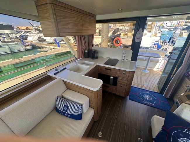 Greenline 48 FLY · 2019 for sale in Algarve & Lisbon — photo 4