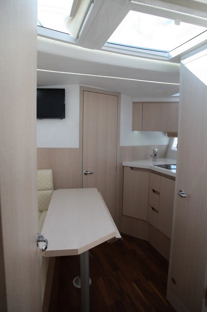 Galeon S 335 HT · 2018 zu verkaufen – Algarve und Lissabon — Foto 10