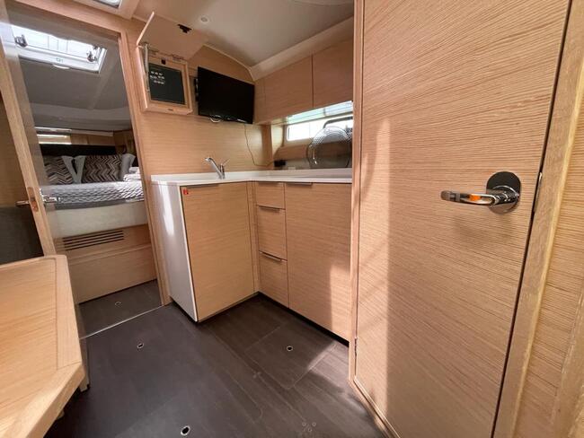 Bavaria S36 Coupe · 2020 for sale in Algarve & Lisbon — photo 3
